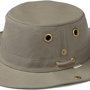 New w/Tags Tilley Classic T3 Khaki XL